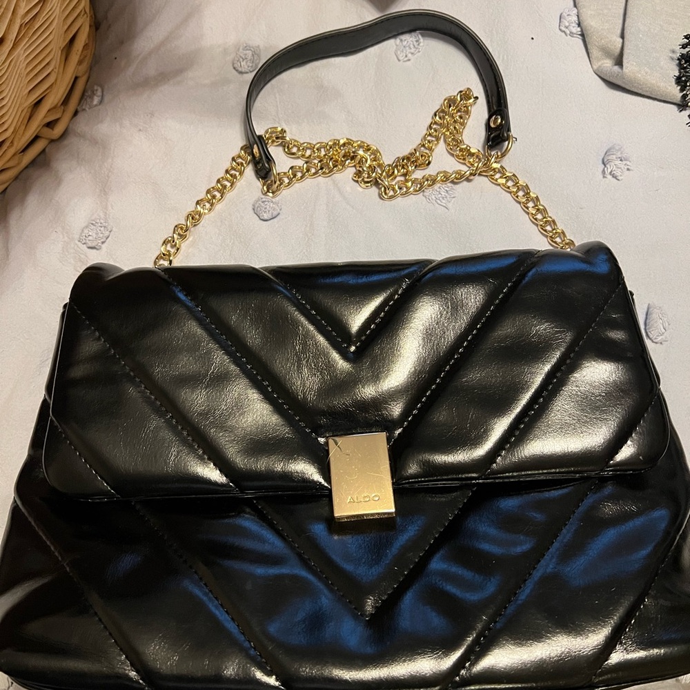Aldo Black Chevron Shoulder Bag with Gold Chain